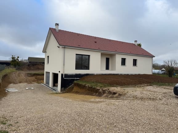 Maison sur sous-sol à Molins-sur-Aube